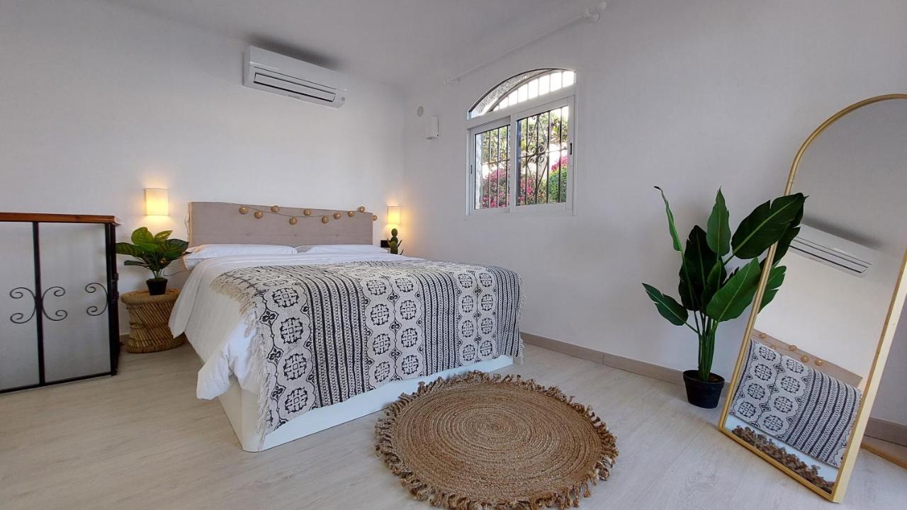 New Boho Home With Balcony, Private Garden And Communal Pool ネルハ エクステリア 写真