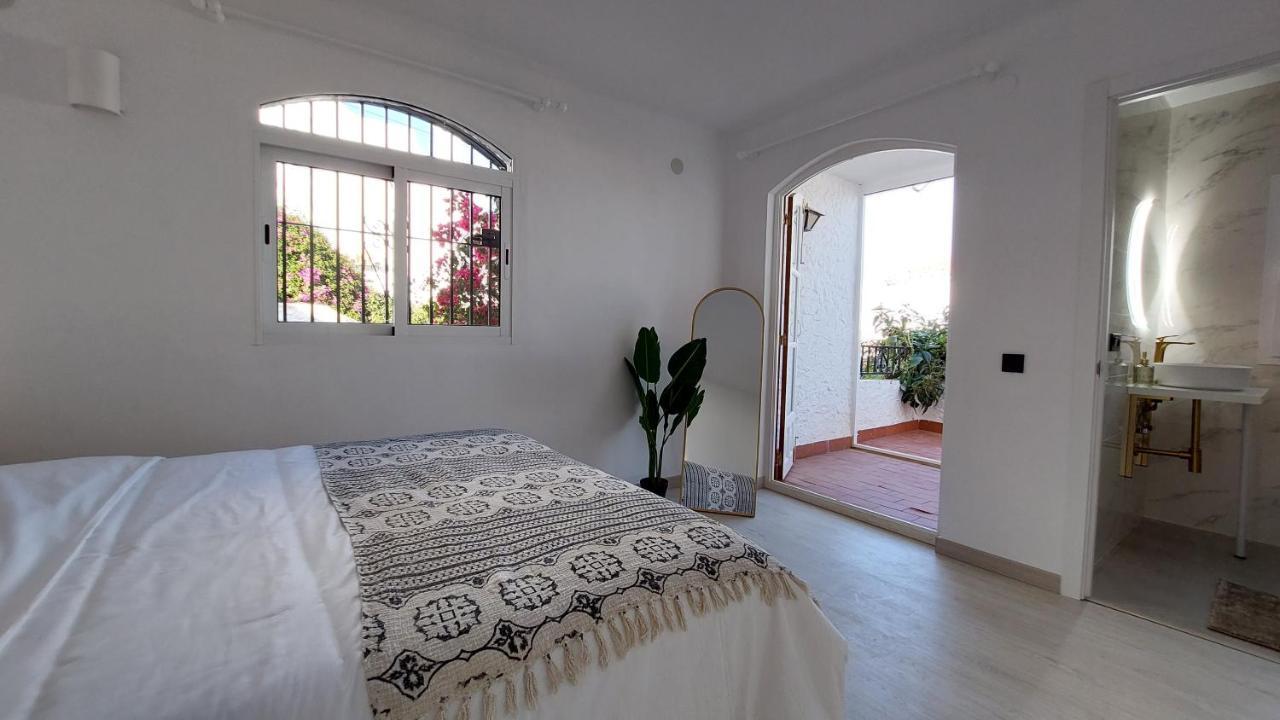 New Boho Home With Balcony, Private Garden And Communal Pool ネルハ エクステリア 写真